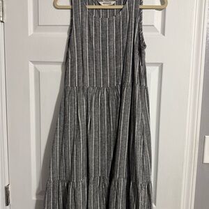 Briggs New York Charcoal Striped Midi Dress